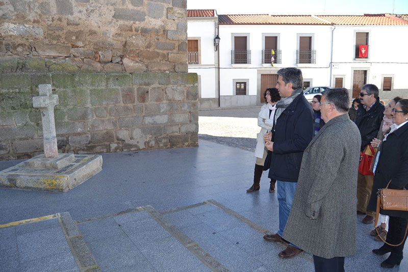 La Diputación rehabilita el entorno de la Iglesia de San Sebastián en Torrecampo