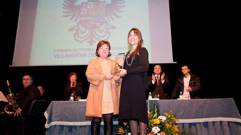 Nieves Muriel recoge el II Premio Juana Castro