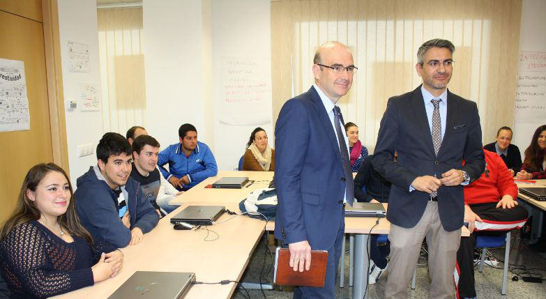 La Junta promueve la cultura emprendedora en Pozoblanco entre jóvenes de Formación Profesional