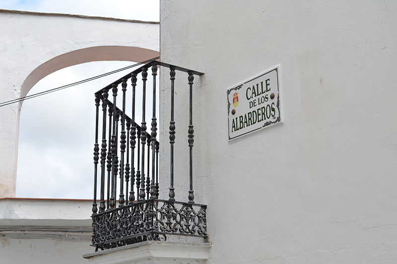 Calle de los Albarderos