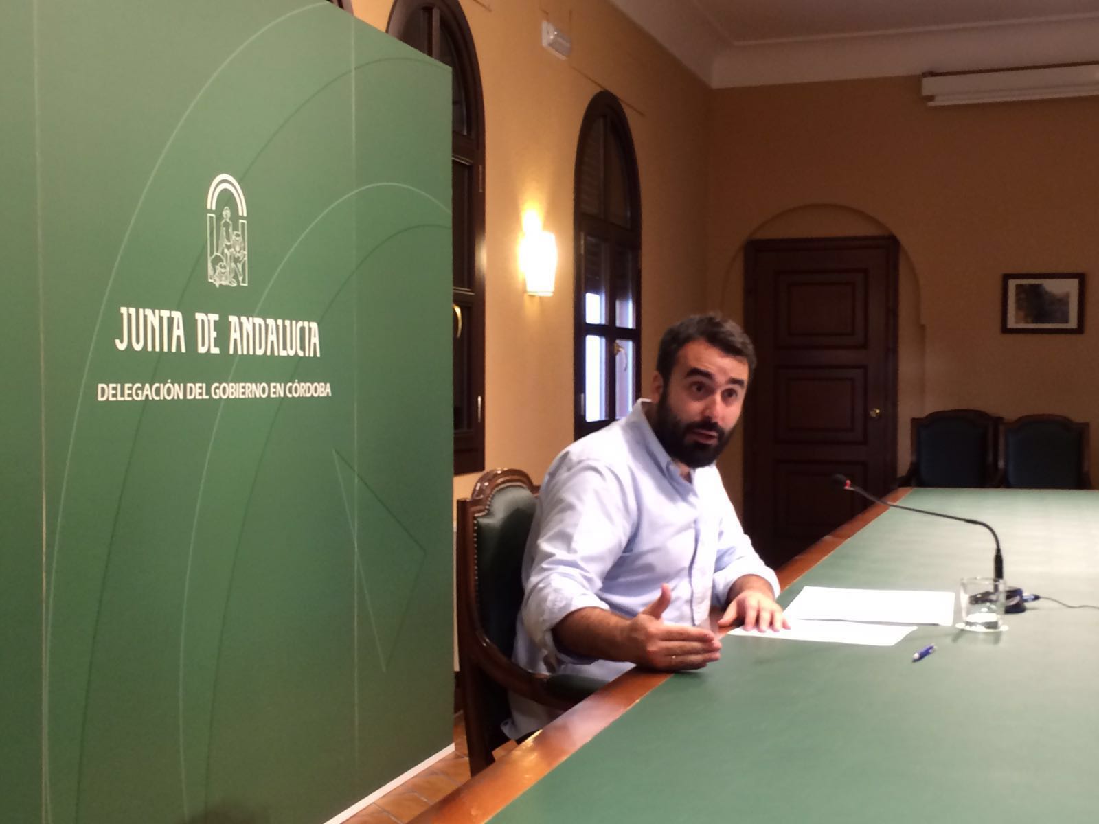 Alberto Mayoral durante la rueda de prensa