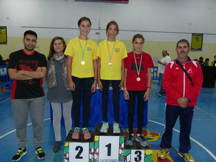 El Club Atletismo Pozoblanco Ginés triunfa en Peñarroya Pueblonuevo