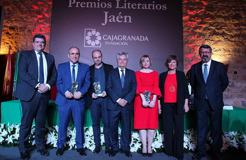 López Andrada en los XXXII Premios Literarios Jaén de CajaGranada tras resultar ganador