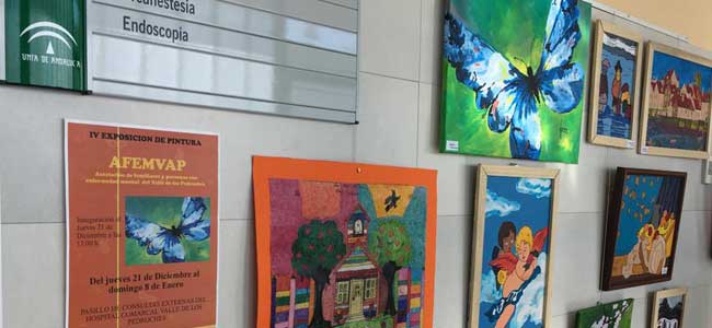 El Hospital Valle de los Pedroches alberga una exposición temporal de artes plásticas de AFEMVAP