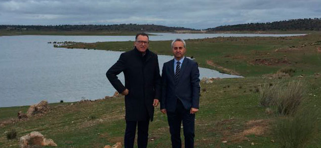 Se invierten 86.000 euros en adecuar paisajísticamente el entorno del pantano de La Colada en El Viso