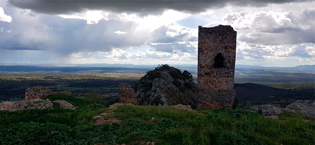 Castillo de Miramontes