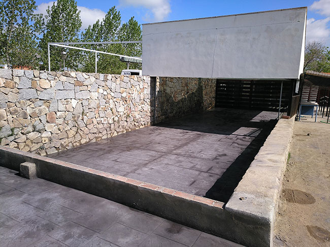Obras de mejora en la piscina municipal de Villaralto