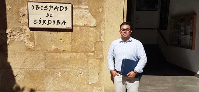 Un acuerdo con el Obispado de Córdoba permitirá la construcción del Pabellón Polivalente de El Guijo