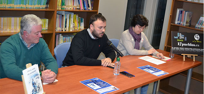 Juan Serrano presente en Pedroche el poemario 'Con el alma en las manos'