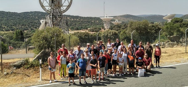 La Escuela Municipal de Astronomía de Villanueva de Córdoba visita la sede la NASA en España