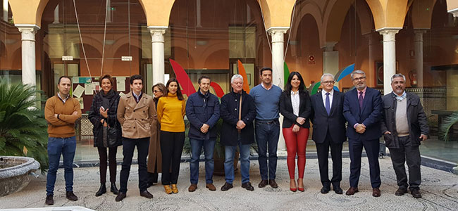 Santiago Ruiz, alcalde de Pedroche, se reúne con el sector turístico ecuestre defendiendo la fiesta de los Piostros