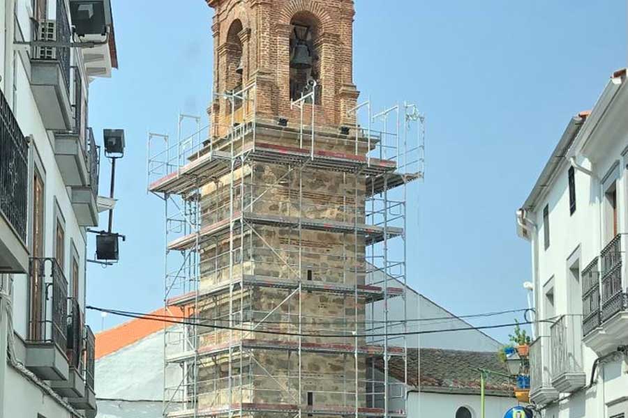 Han comenzado las obras de reforma de la torre de la Iglesia de la Encarnación de El Viso