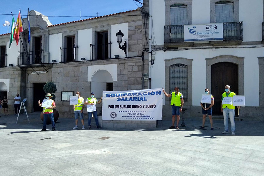 protesta de la Policía Local de Villanueva de Córdoba