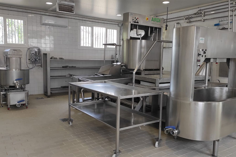 El Ifapa inicia en Hinojosa del Duque una nueva modalidad formativa de especialización en producción láctea